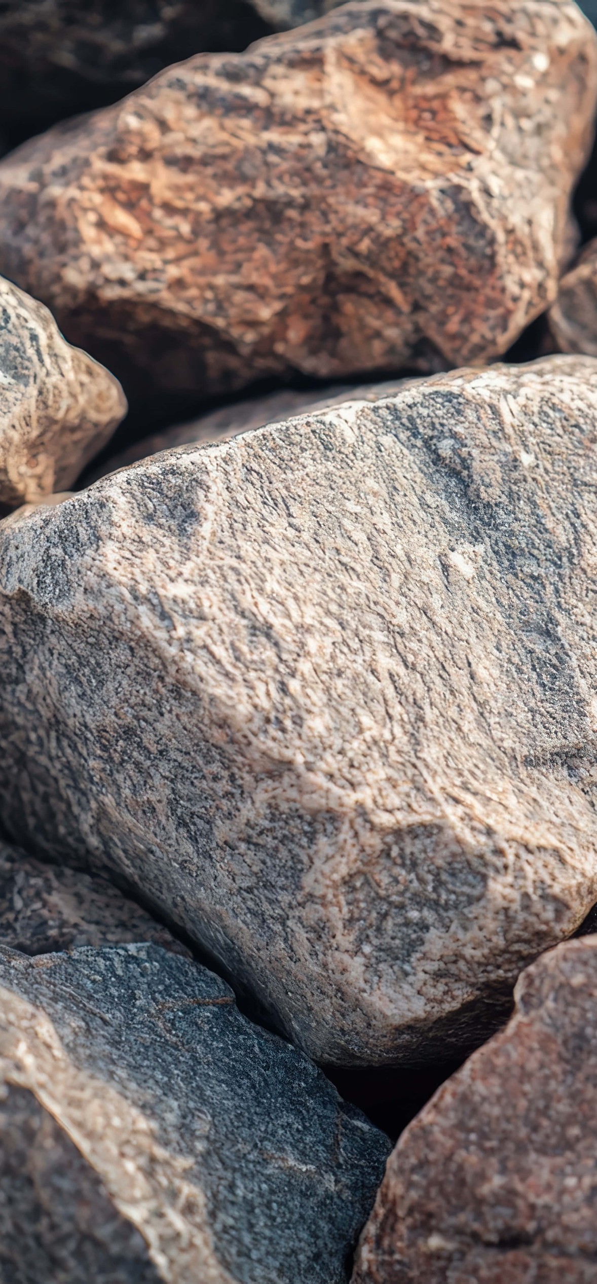 Jagged Rocks Earthy Tones – Ultra HD iPhone 18 Nature Wallpapers