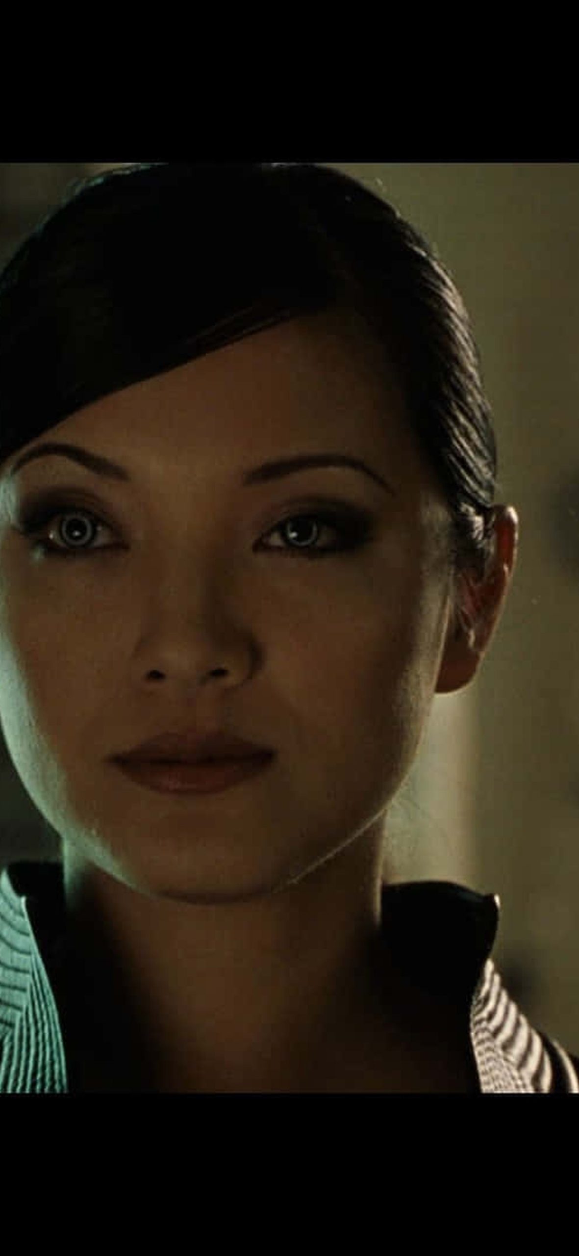 Lethal and Alluring – Lady Deathstrike in Combat Mode – Ultra HD iPhone 18 Superhero Wallpapers