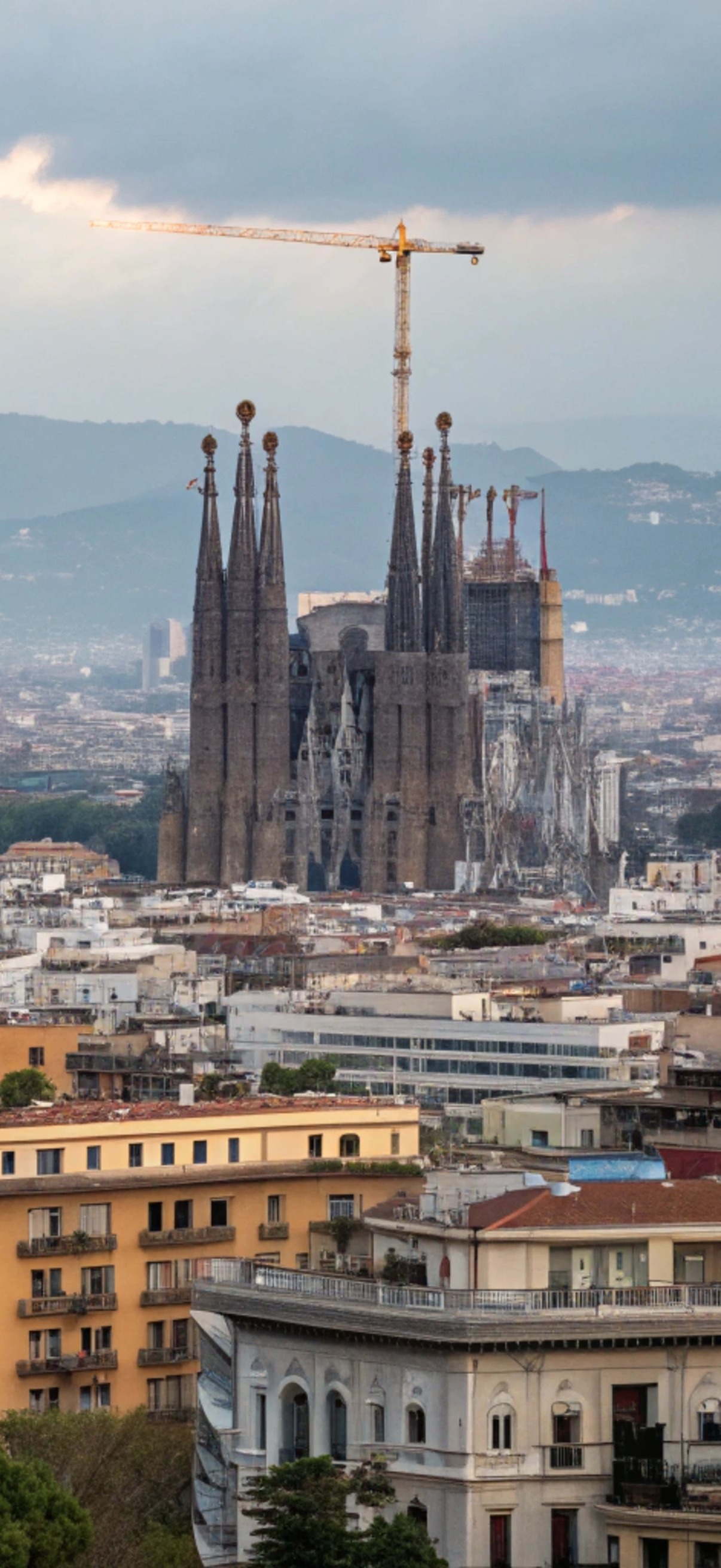 Barcelona skyline – Ultra HD iPhone 18 Landscape Wallpapers